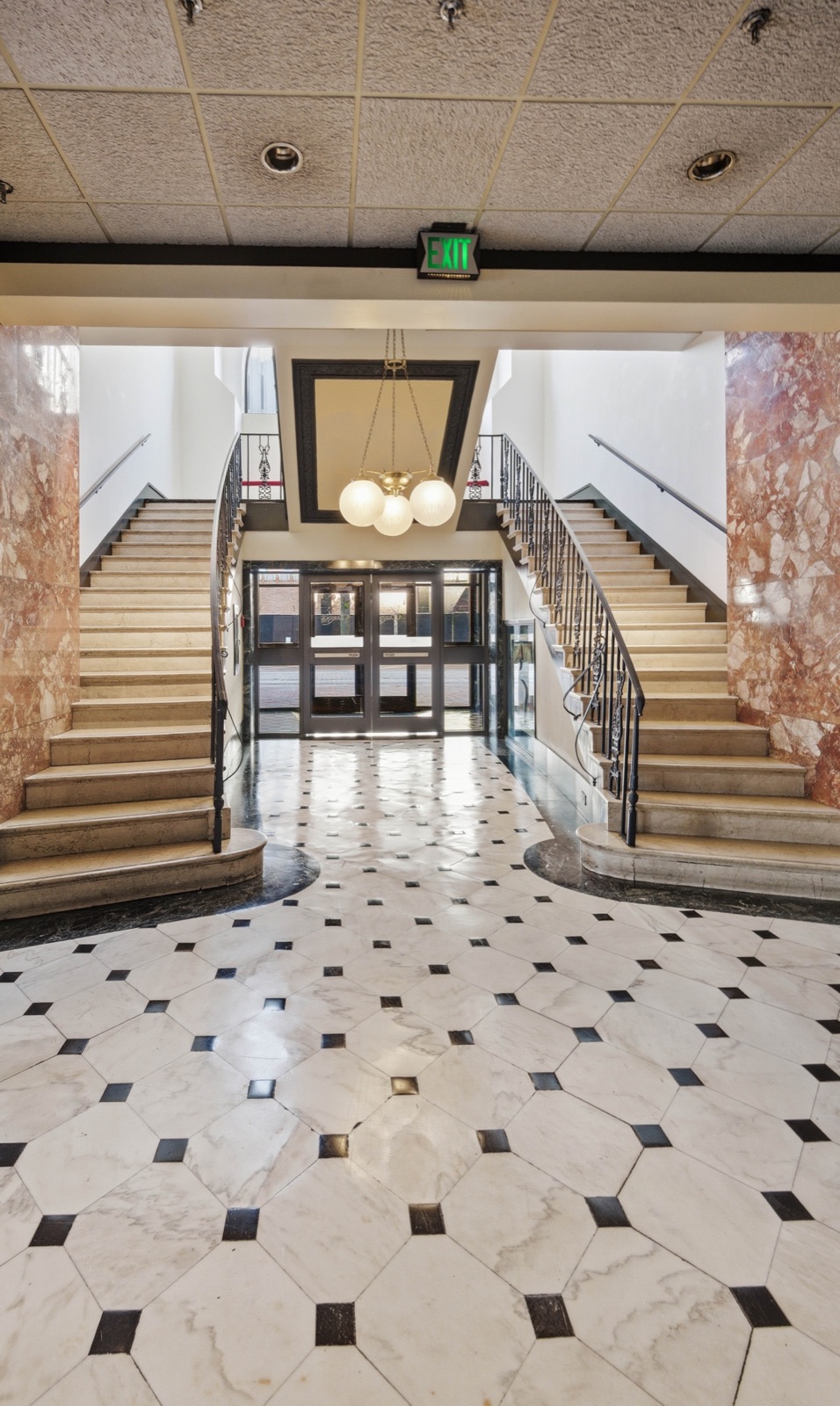 Grand lobby with twin curved staircases